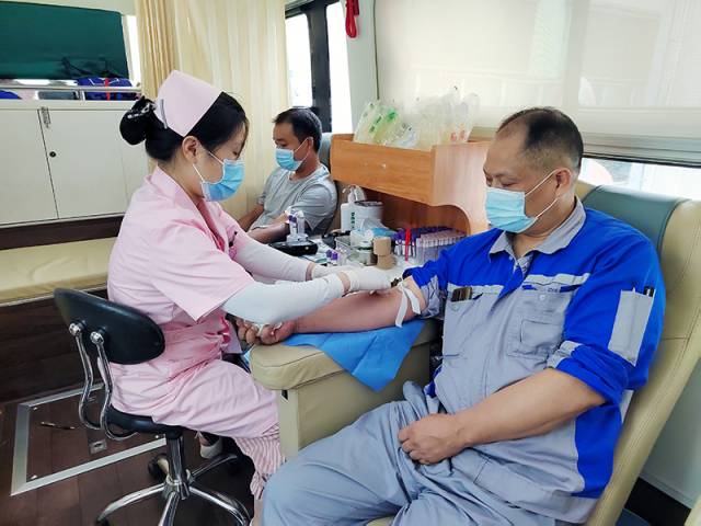 Yuanchen Technology активно откликается на призывы участвовать в мероприятиях по сдаче крови
